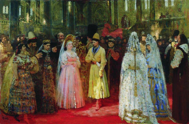Ein Gemälde einer Gruppe in traditioneller russischer Hochzeitskleidung, die auf einem roten Teppich stehen, mit einem Brautpaar in der Mitte, umgeben von Familie und Freunden, vor einem Gebäude im Hintergrund, mit leuchtenden Farben und detaillierten Kleidern.