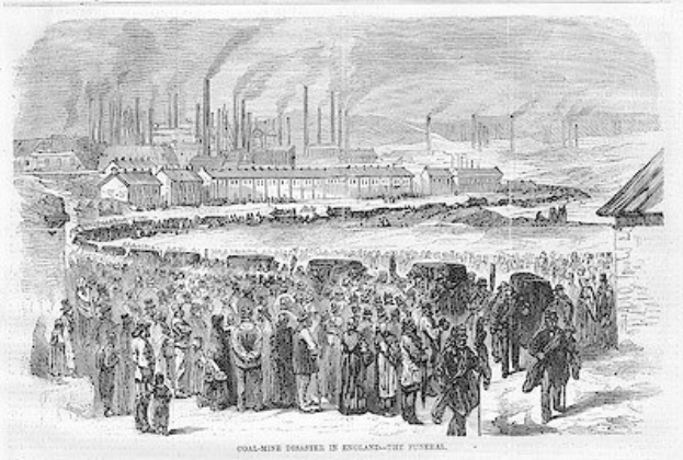 Schwarze und weiße Zeichnung von Menschen, die vor einer Fabrik mit Häusern und Rauch aus Schornsteinen im Hintergrund stehen, mit dem Text "Kohlebergbauunfall in England das Ende" unten.